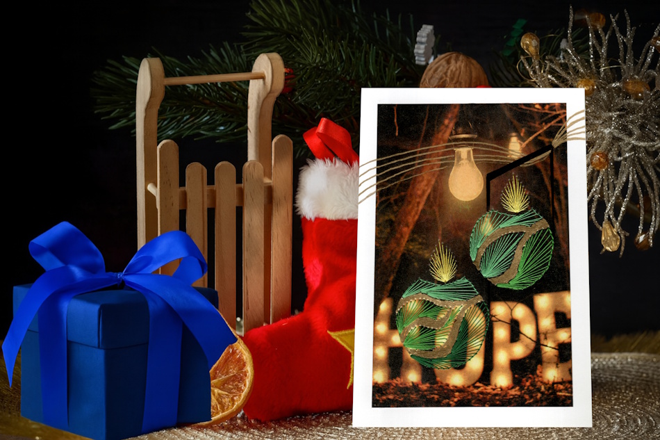 Grußkarte, Fadendesign, Nikolaussocke, Weihnachtsstimmung, Schlitten, Geschenk, blaue Geschenkverpackung,